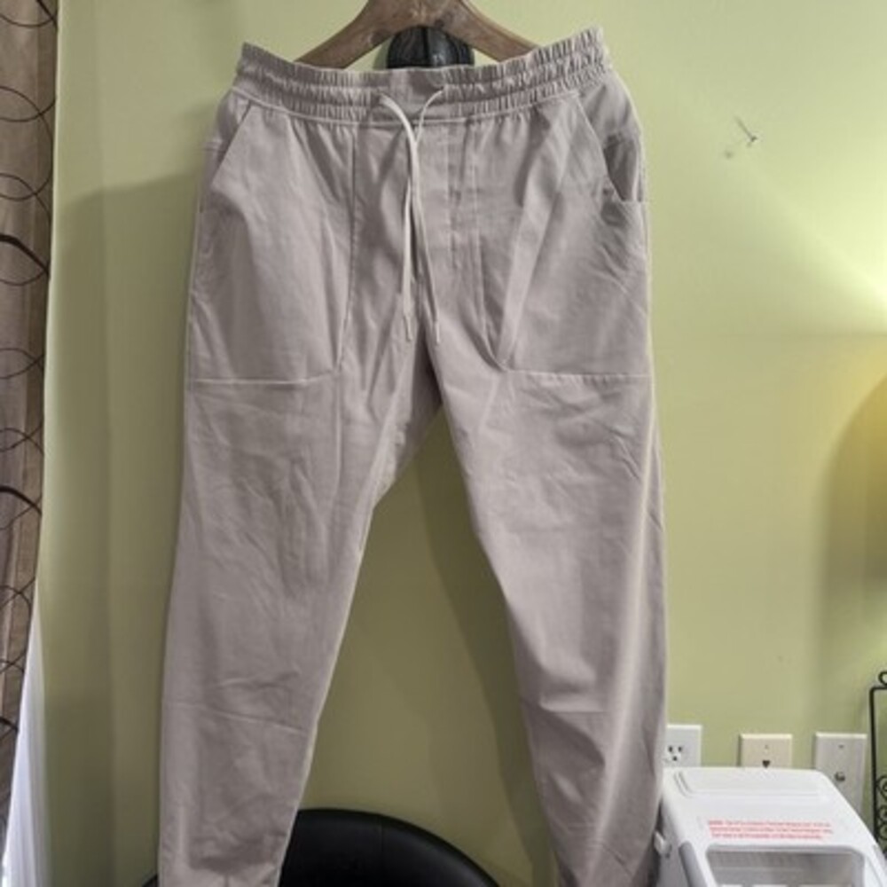 Lululemon ABC Jogger DWR Natural Ivory Men’s Size LARGE